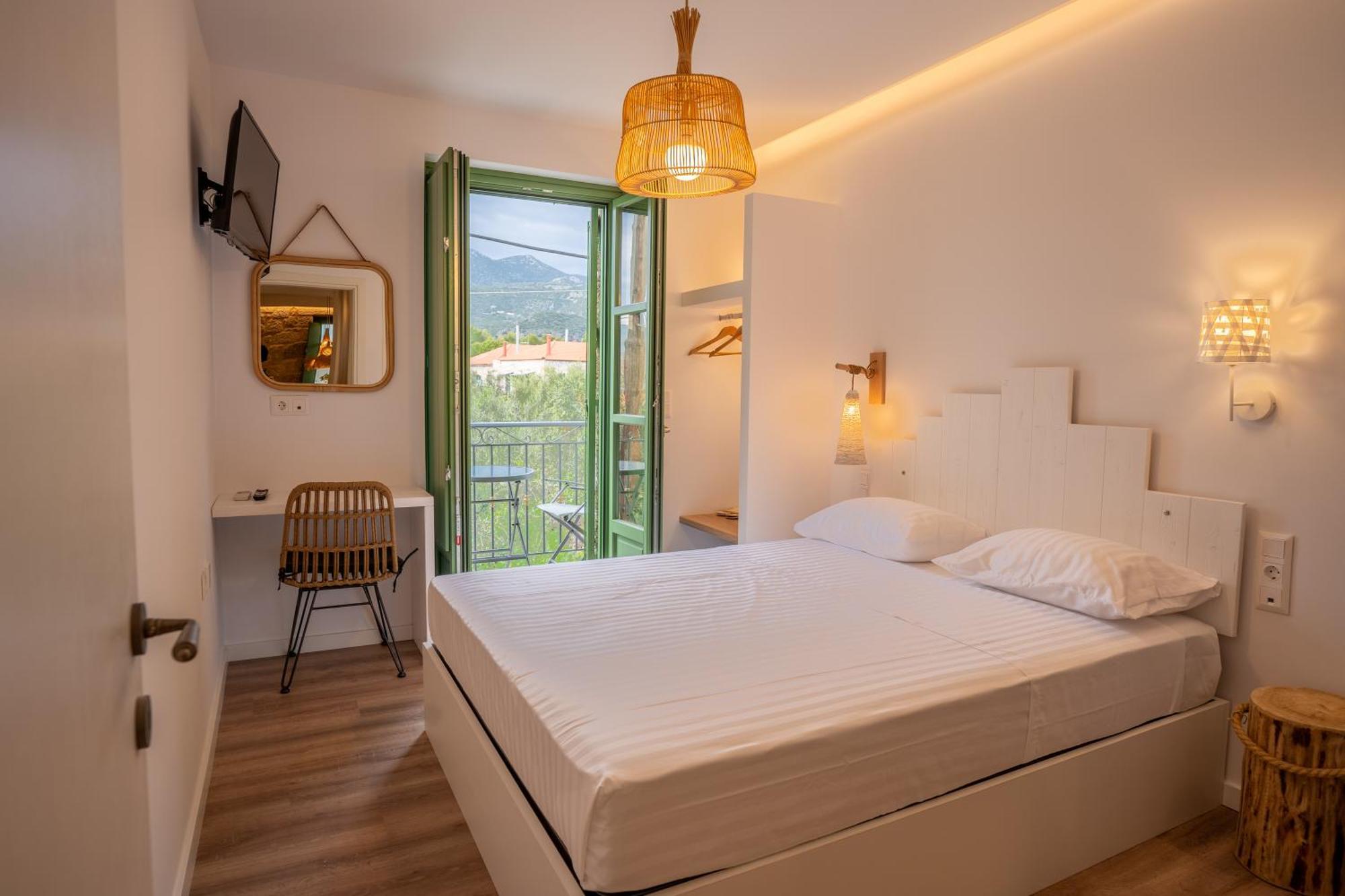 Olvio Suites Kardamýli Eksteriør bilde