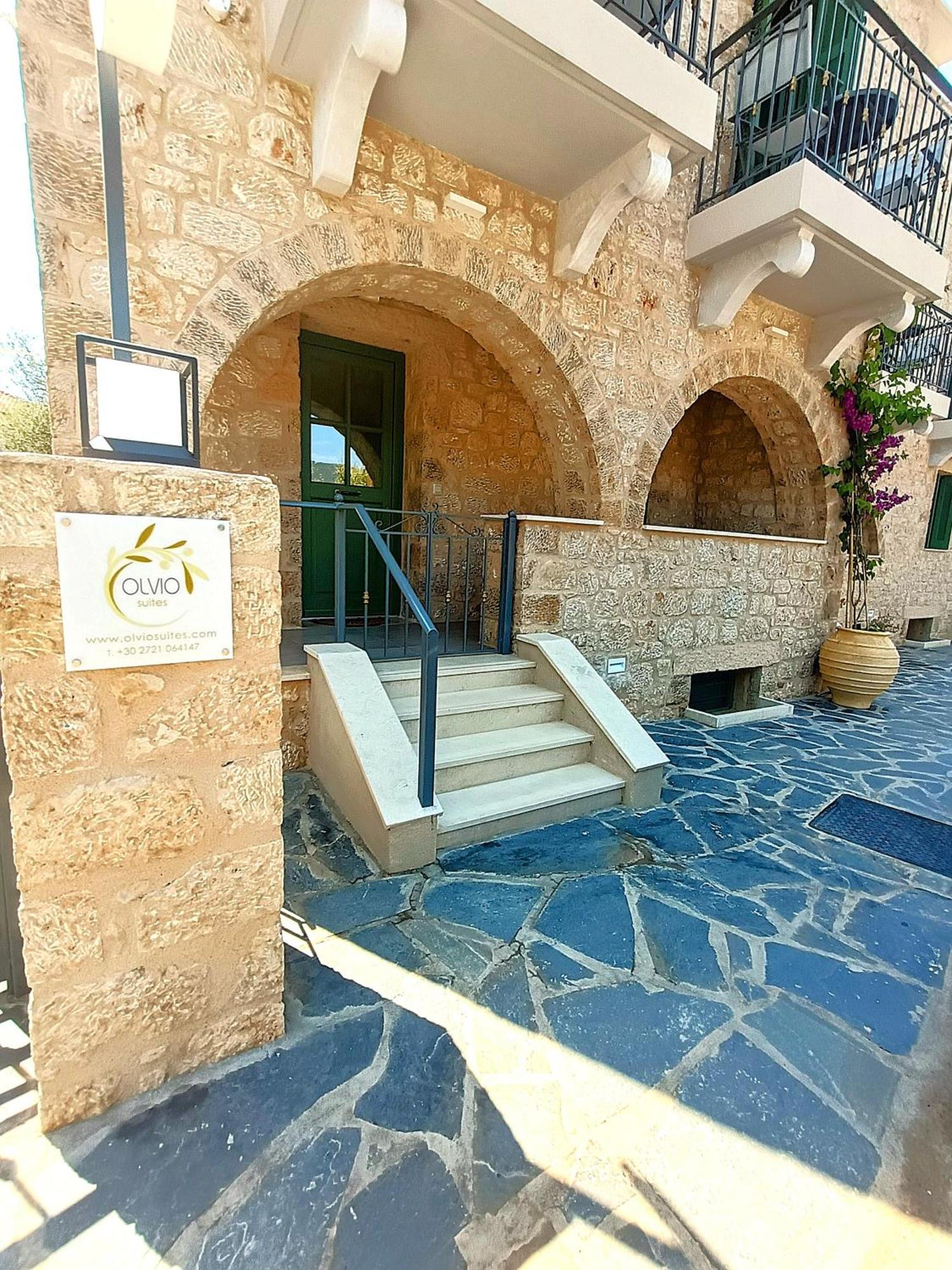 Olvio Suites Kardamýli Rom bilde