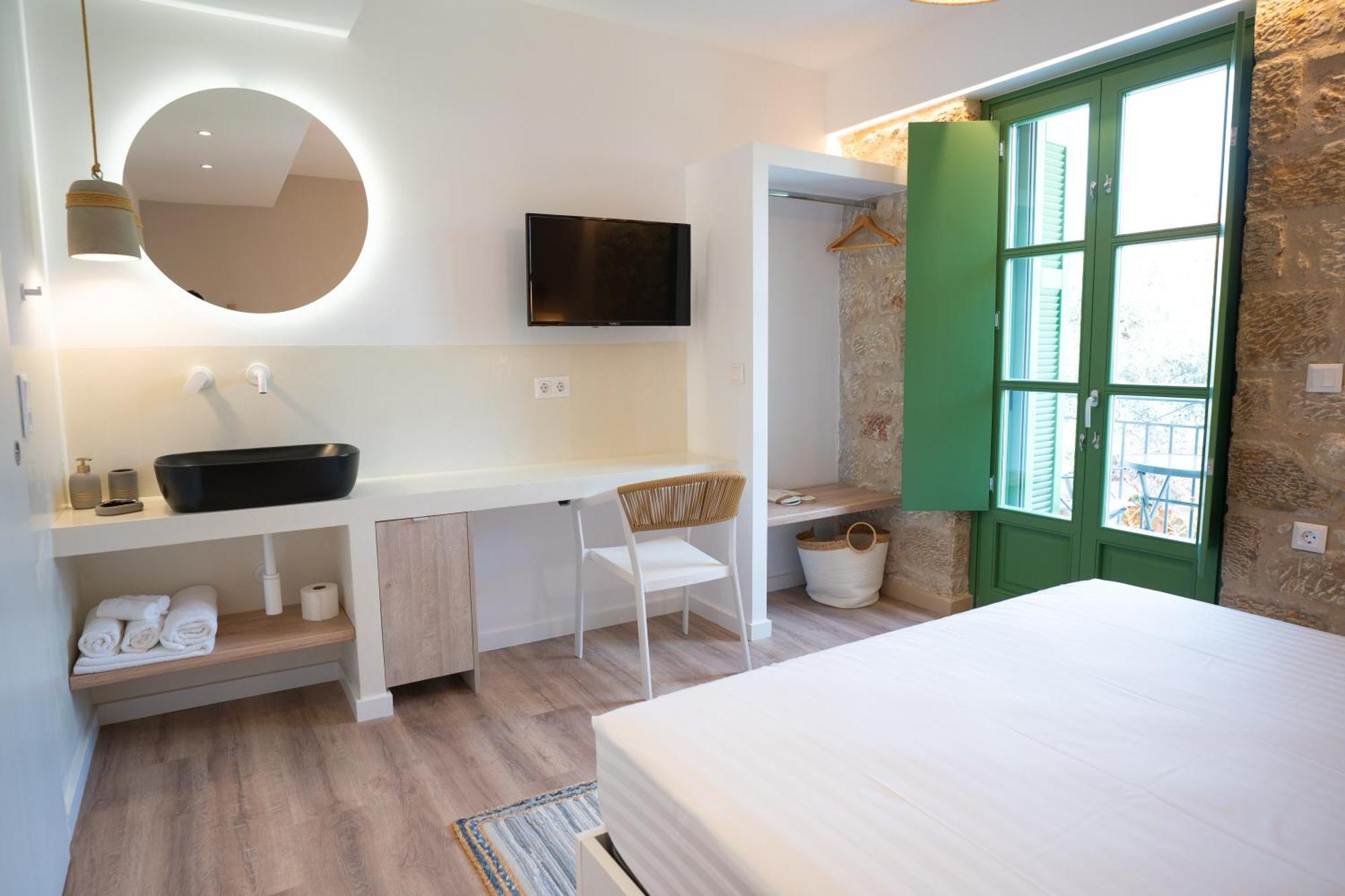 Olvio Suites Kardamýli Eksteriør bilde